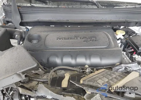 2019 Jeep Cherokee Latitude Fwd z USA, uszkodzony, nr VIN 1C4PJLCB3KD265212